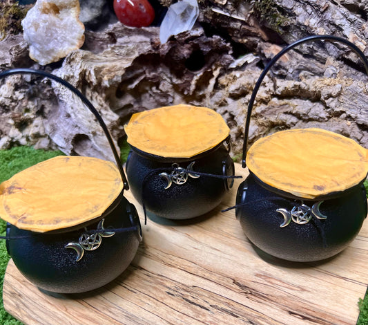 Mystery cauldron